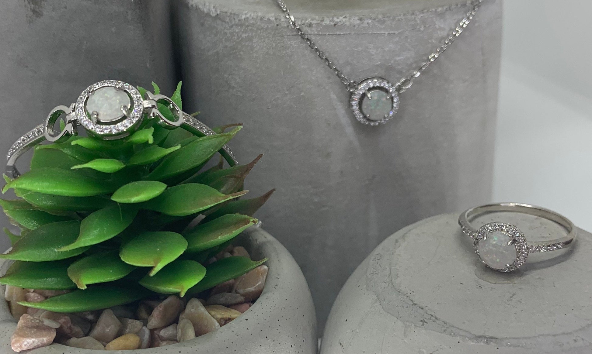 SENTIMENTS COLLECTION