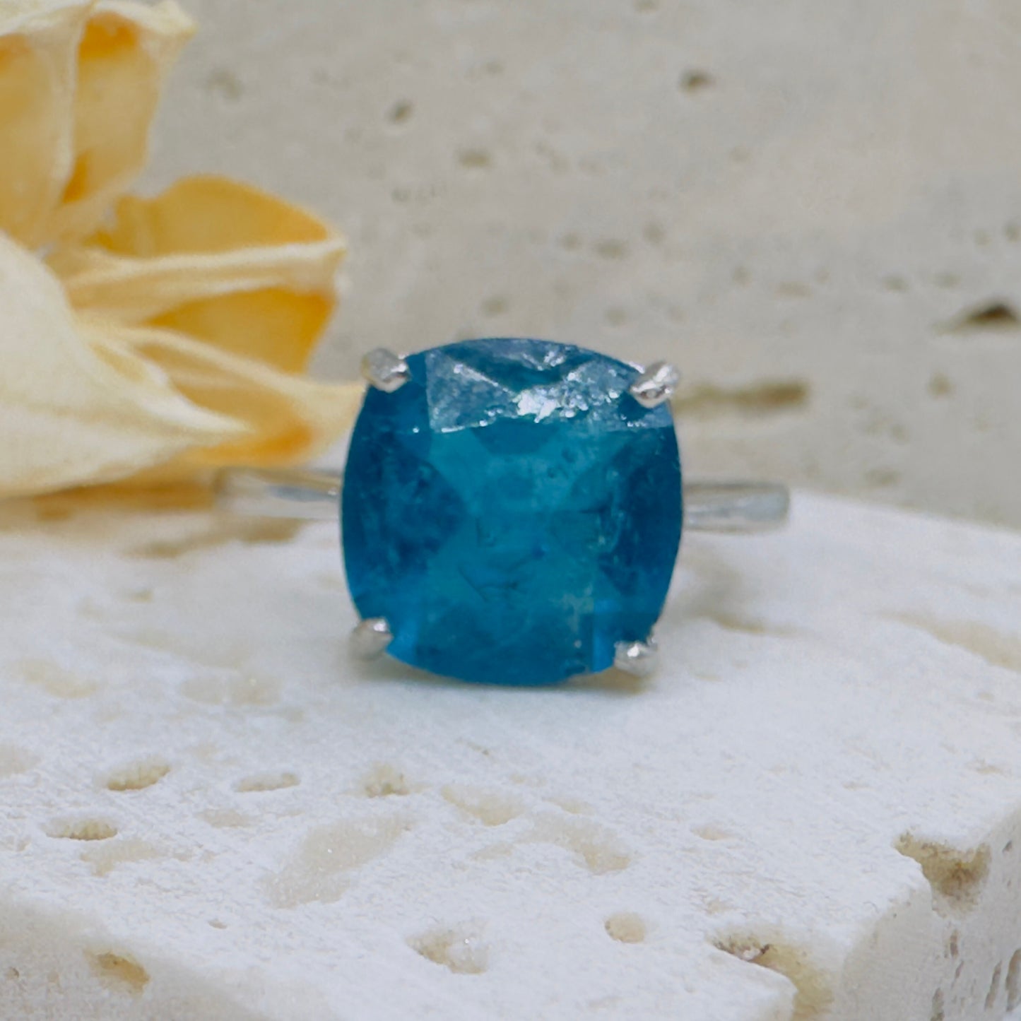 KEEPSAKE RING ~statement ring~ made with •cremation ashes•hair•fur•flowers•breast milk•fabric•beach sand•feathers ~forever in gems~