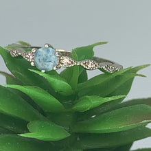 Load image into Gallery viewer, Entwined *memorial ring*ashes ring*pet ashes ring*sterling silver ring*cremation ring*ashes jewelry*cremation jewelry*keepsake*crystals
